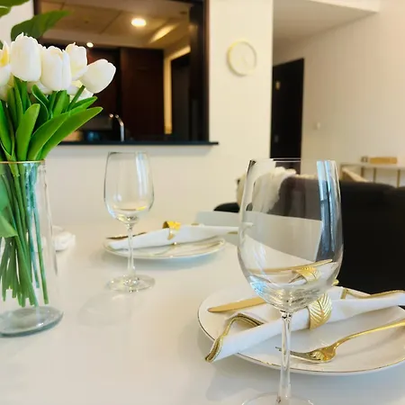 Luxury One Bedroom Apartment With Fountain View Opposite Dubai Mall Exterior photo